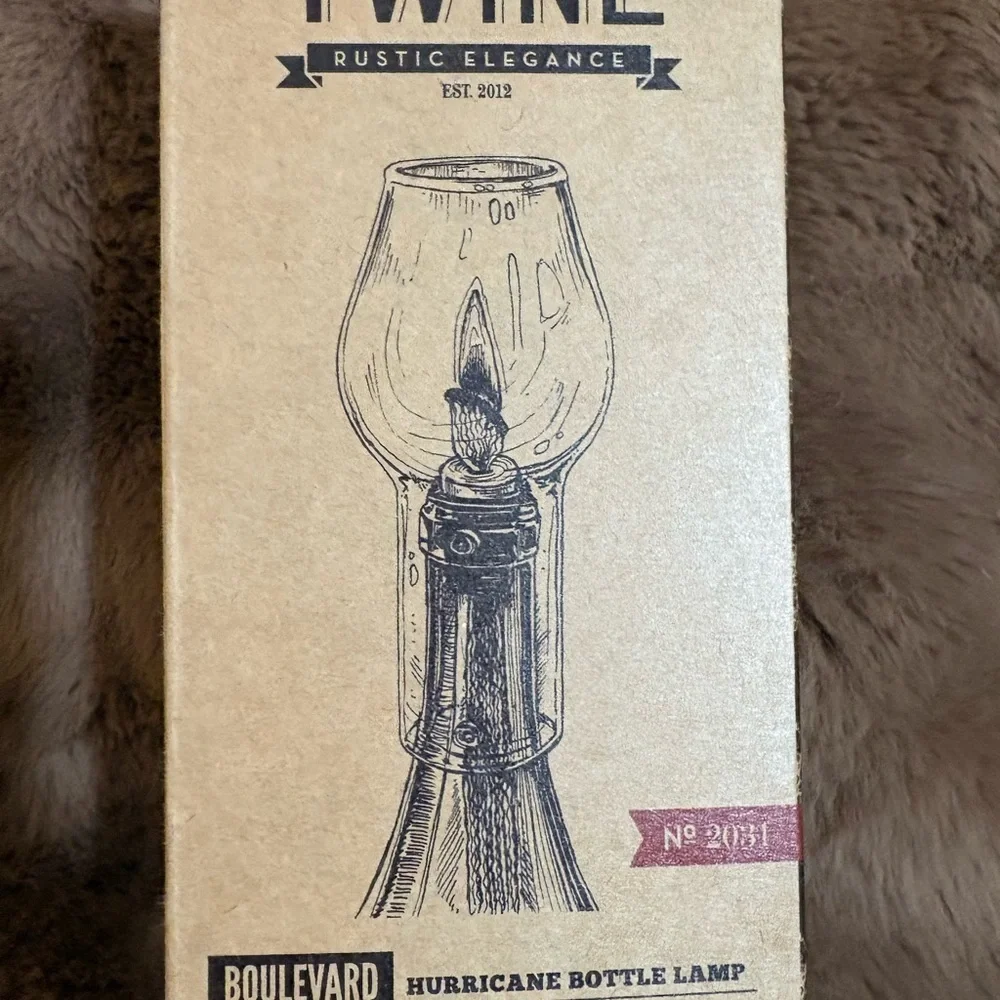 Hurricane Bottle Lamp + Bottle - Picture 3 of 10